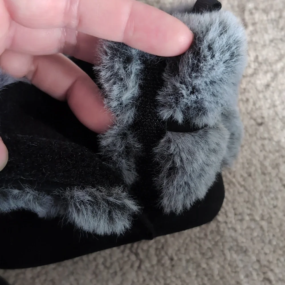 Cozy Black and Gray Fur Baby Booties